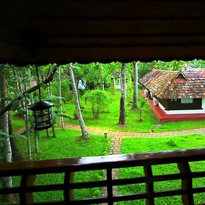 https://shanthitheeram-lakeside-heritage-resort.kerala-hotels.net